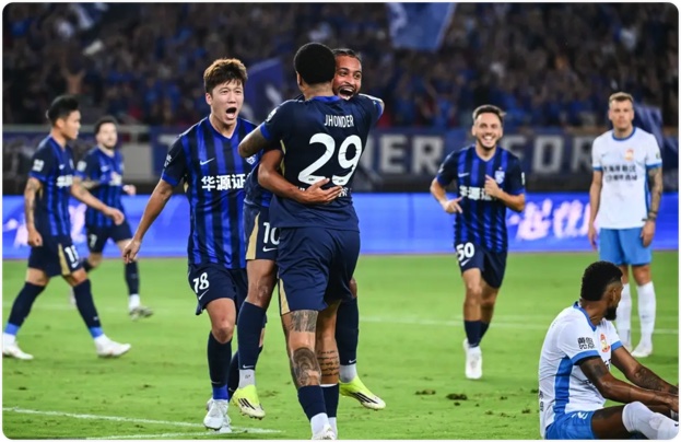 09月05日 中超第26轮 武汉三镇vs青岛西海岸 全场录像回放